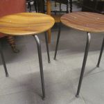 711 8252 STOOLS